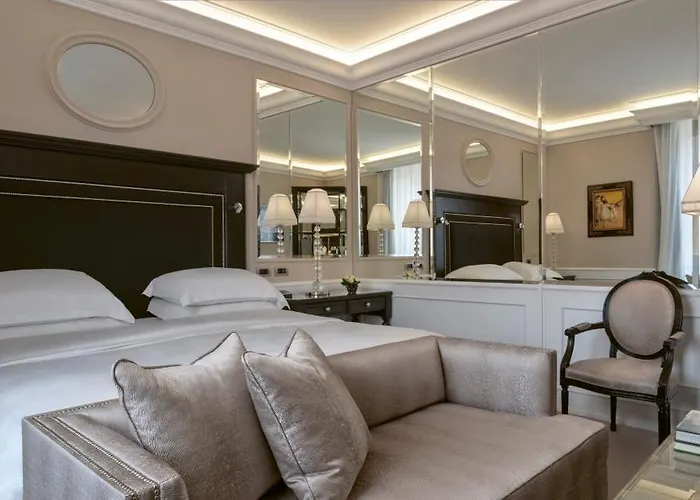 Отель Hassler 5*