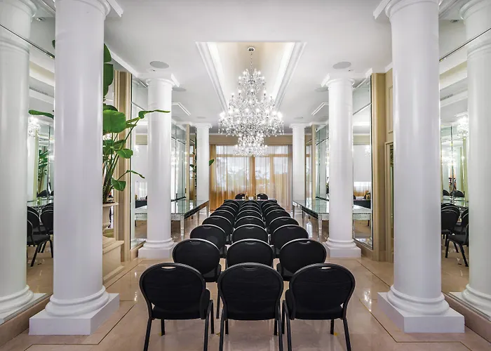 Hassler Szálloda 5*